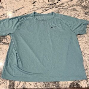 Nike Men's Teal Short Sleeve Tee